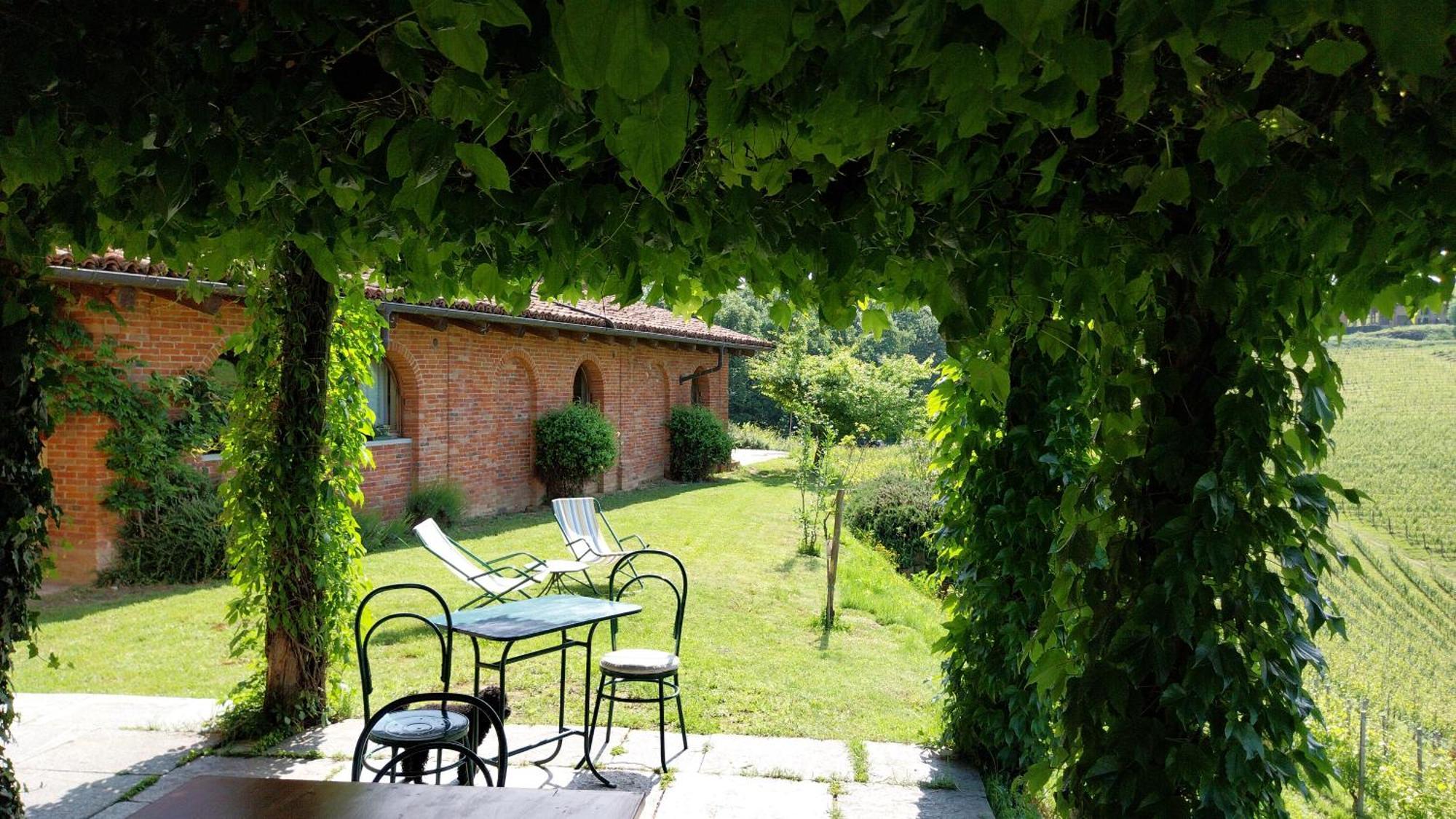Tenuta Montanello B&B Castiglione Falletto Eksteriør billede