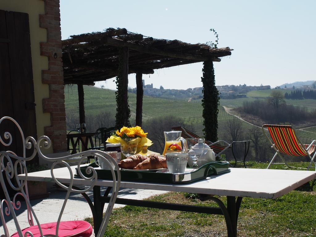 Tenuta Montanello B&B Castiglione Falletto Eksteriør billede