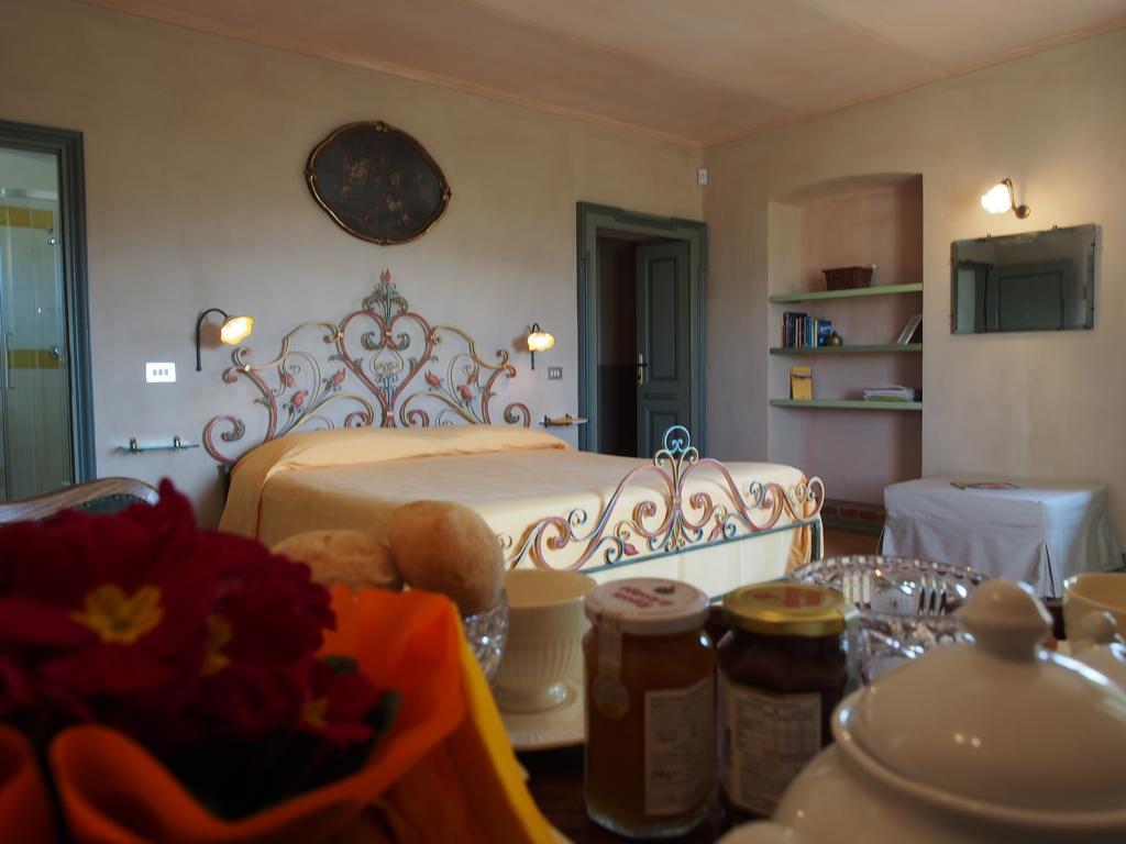 Tenuta Montanello B&B Castiglione Falletto Eksteriør billede