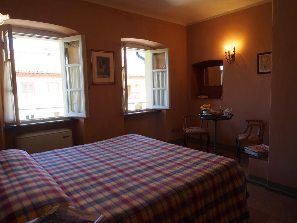Tenuta Montanello B&B Castiglione Falletto Eksteriør billede